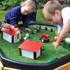 TRAY PLAY - VRIJ SPEL VOOR BINNEN EN BUITEN